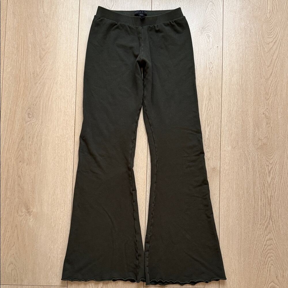 Indah dark green mid rise stretch Flare lounge Pants size small - Picture 13 of 13